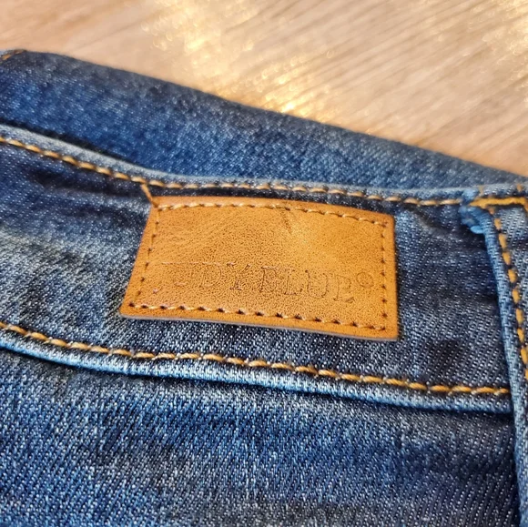 Judy Blue Boho Plus Size High Rise Ultra Flare Dark Denim Blue Jeans Size 22W - Picture 8 of 14